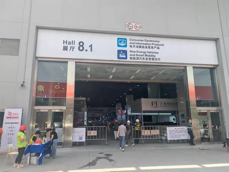 Обратный отсчет начинается! Настройка Canton Fair Booth компании Synst Company (14 апреля 2025 г. Специальное обновление)